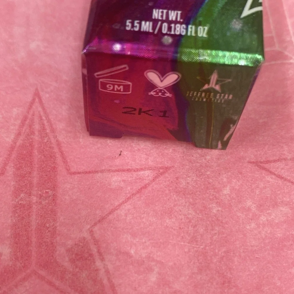 Jeffree Star Liquid Star  Shadow In Manifest DISCONTINUED